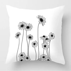 Black and white flower cotton zippered pillow cover
